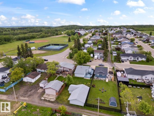 608 17 Avenue, Cold Lake, AB 