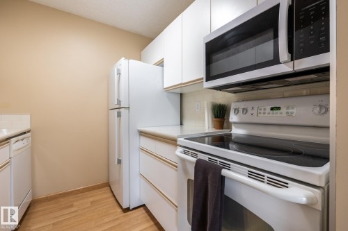 324 6720 158 Avenue, Edmonton, AB 