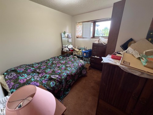 Image quality insufficient for description - 5319 63 Street, Redwater, AB 