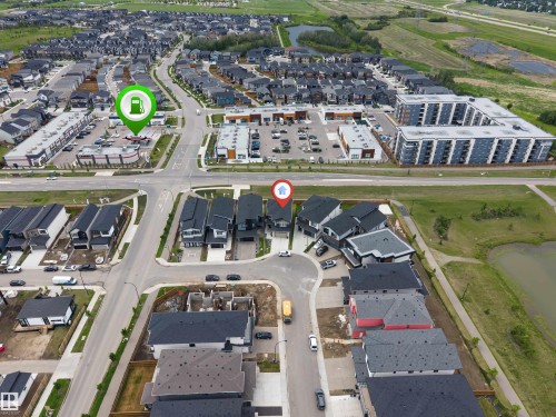Image quality insufficient for description - 208 33 Street, Edmonton, AB 