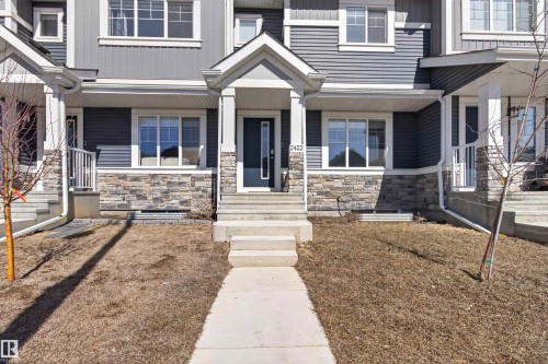 2422 Trumpeter Way, Edmonton, AB 