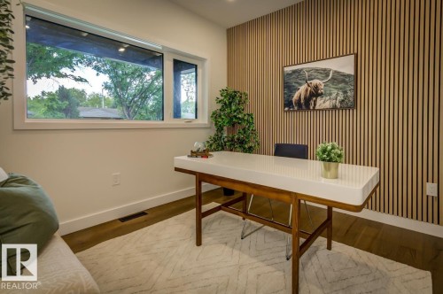 7924 92 Avenue, Edmonton, AB 