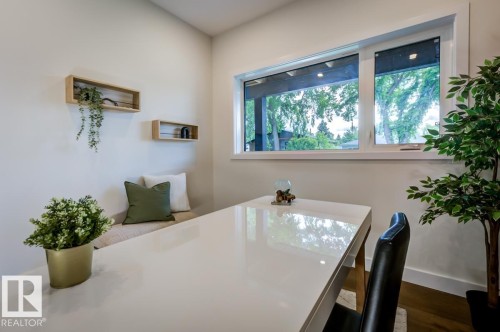 7924 92 Avenue, Edmonton, AB 
