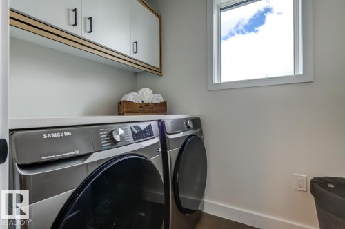 7924 92 Avenue, Edmonton, AB 