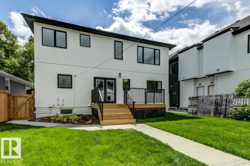 7924 92 Avenue, Edmonton, AB 