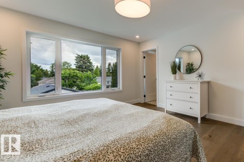 7924 92 Avenue, Edmonton, AB 