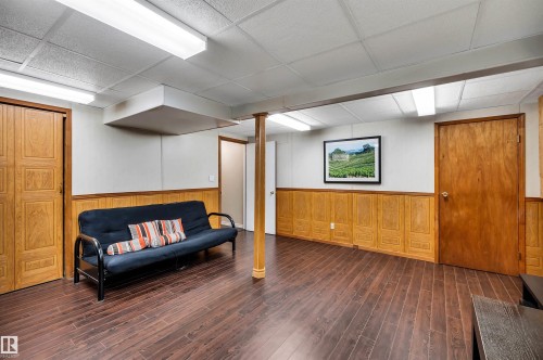 10909 33A Avenue, Edmonton, AB - Indoor
