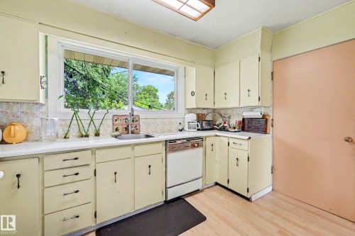 13636 122 Ave. Nw, Edmonton, AB 