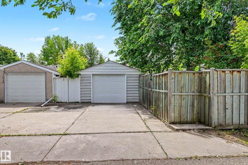 13636 122 Ave. Nw, Edmonton, AB 