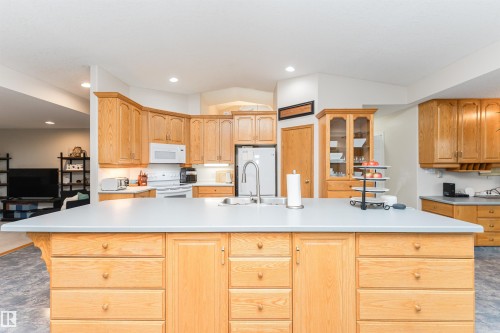 53 Sturgeon Road, St. Albert, AB 