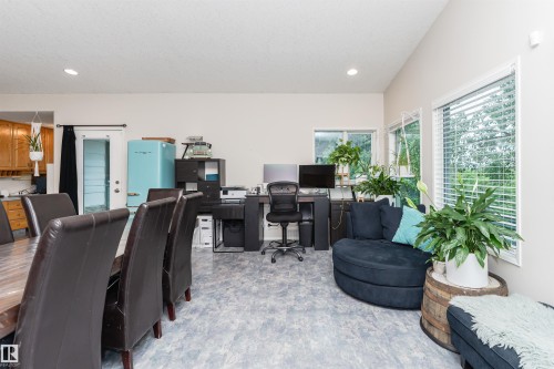 53 Sturgeon Road, St. Albert, AB 
