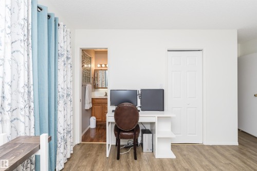 53 Sturgeon Road, St. Albert, AB 