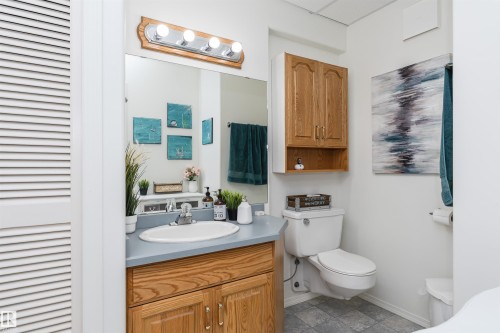 53 Sturgeon Road, St. Albert, AB 