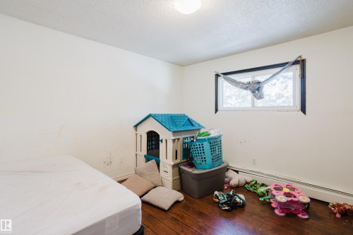 3917/3919 54 Street, Wetaskiwin, AB 