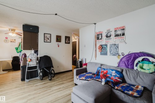 3917/3919 54 Street, Wetaskiwin, AB 