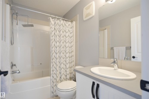 17544 58 Street, Edmonton, AB 