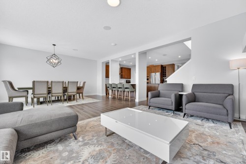 4863 Kinney Road, Edmonton, AB 
