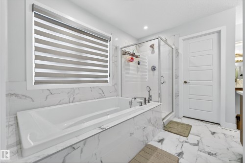 4863 Kinney Road, Edmonton, AB 
