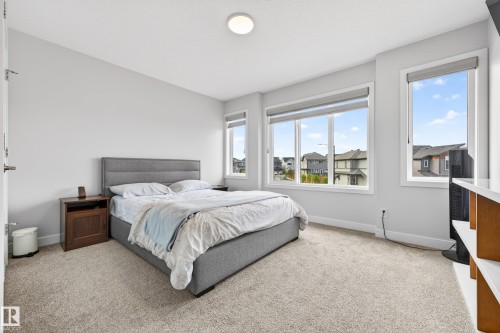 4863 Kinney Road, Edmonton, AB 