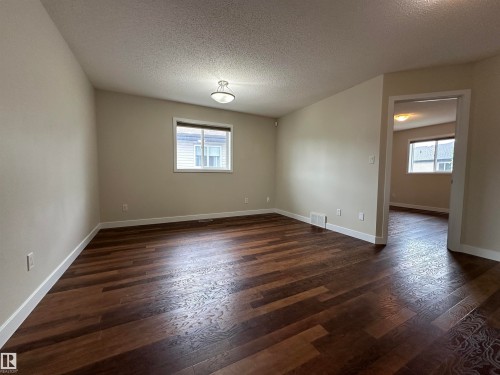 22060 95 Avenue, Edmonton, AB 