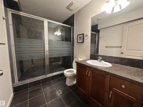 22060 95 Avenue, Edmonton, AB 