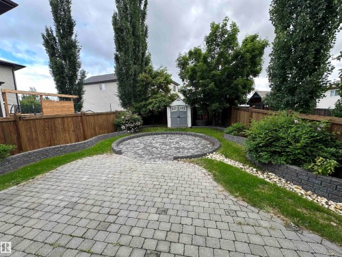 22060 95 Avenue, Edmonton, AB 