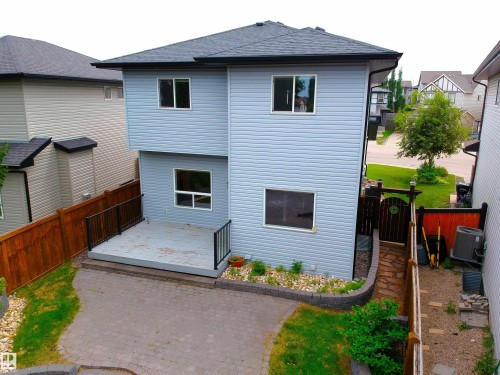 22060 95 Avenue, Edmonton, AB 