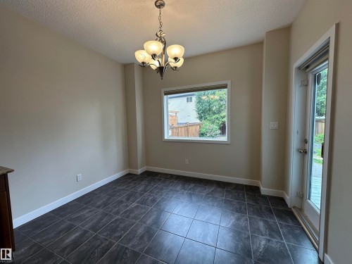 22060 95 Avenue, Edmonton, AB 
