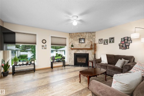9129 Garden Road, St. Albert, AB 