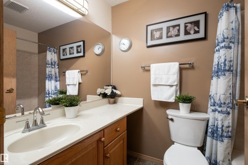 9129 Garden Road, St. Albert, AB 
