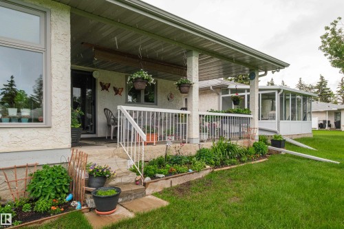 9129 Garden Road, St. Albert, AB 
