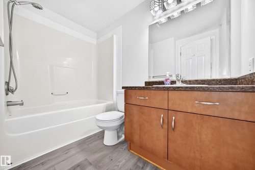 319 10235 112 Street, Edmonton, AB 