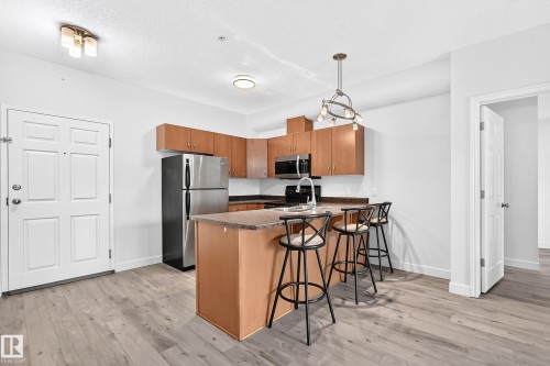 319 10235 112 Street, Edmonton, AB 