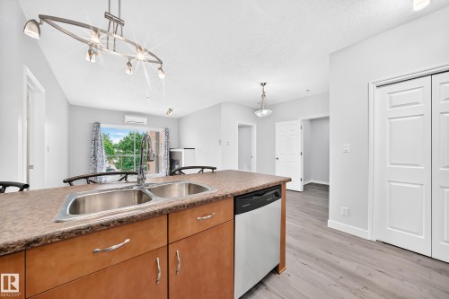 319 10235 112 Street, Edmonton, AB 