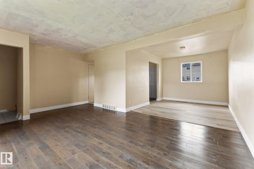 Empty room - 110 12988 122B Avenue, Edmonton, AB 