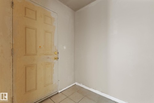 Interior entry - 110 12988 122B Avenue, Edmonton, AB 