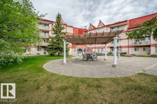 Outdoor pergola with a stone paver patio - 316 2011 137 Avenue, Edmonton, AB - Outdoor