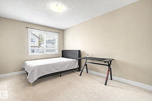 1932 67 Street, Edmonton, AB 