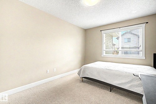 1932 67 Street, Edmonton, AB 