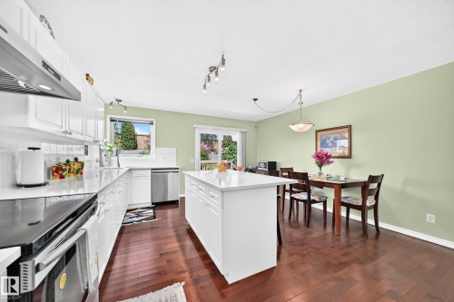 963 Burrows Crescent, Edmonton, AB 