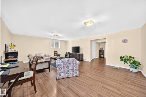 963 Burrows Crescent, Edmonton, AB 