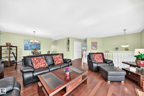 963 Burrows Crescent, Edmonton, AB 