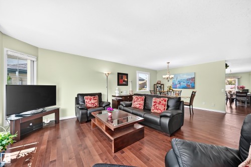 963 Burrows Crescent, Edmonton, AB 