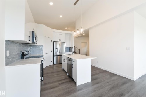 5223 47 Avenue, Calmar, AB 