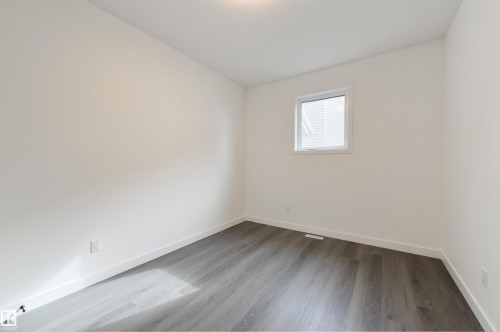 5223 47 Avenue, Calmar, AB 
