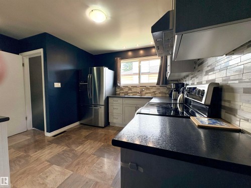 13316 106 Street, Edmonton, AB 