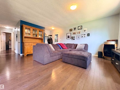 13316 106 Street, Edmonton, AB 