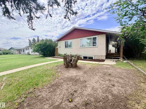 13316 106 Street, Edmonton, AB 