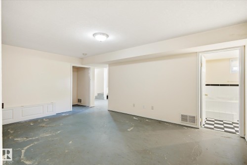 13104 132 Street, Edmonton, AB 