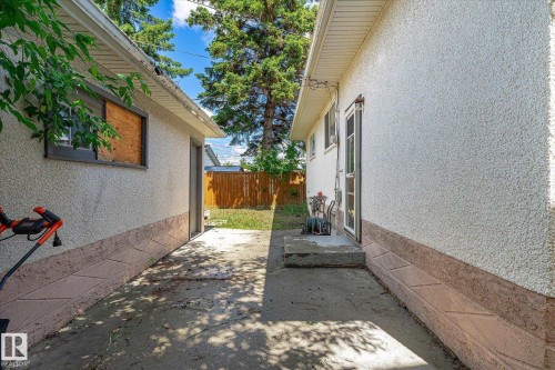 13104 132 Street, Edmonton, AB 